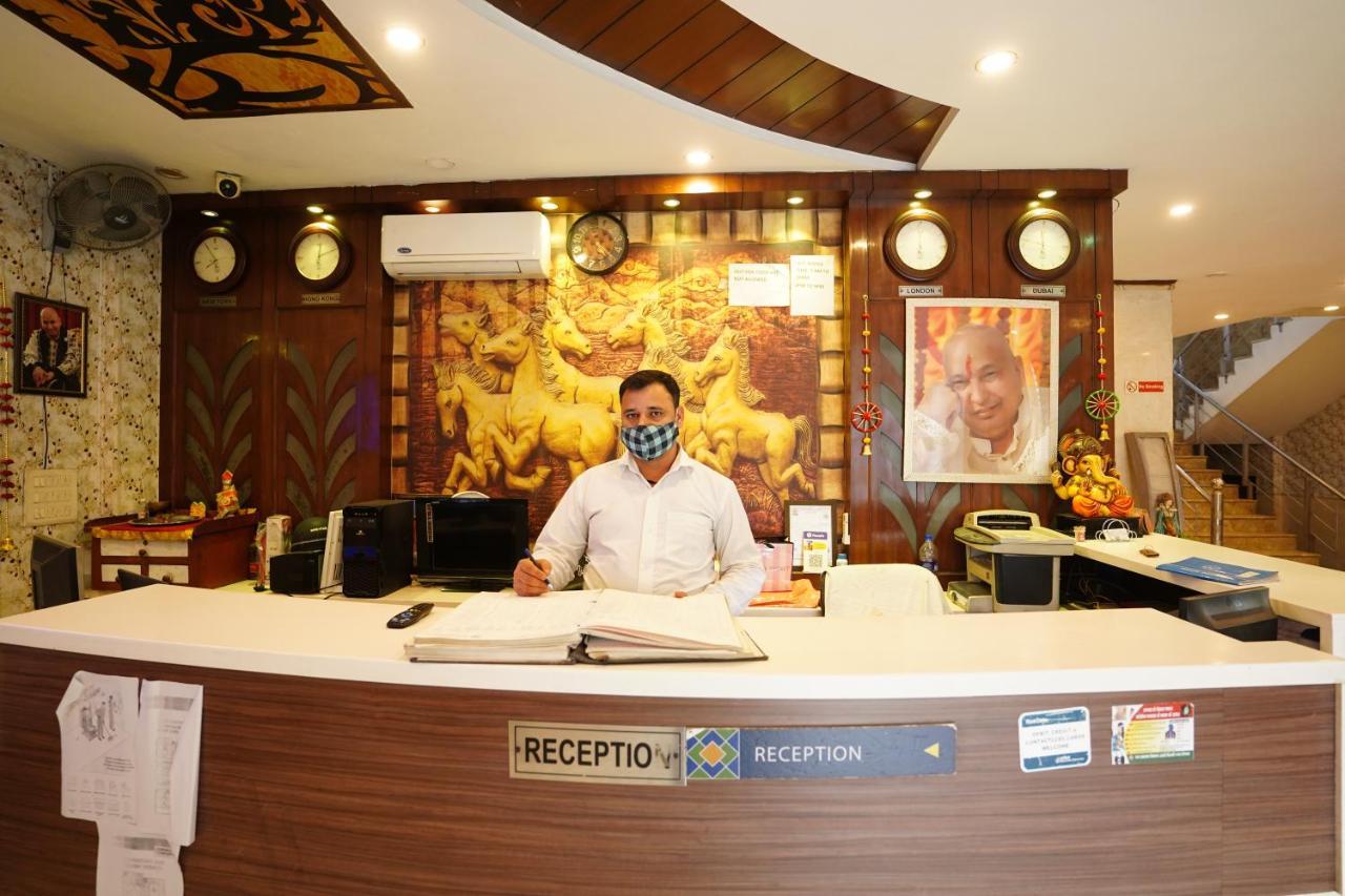 Hotel Sehej Inn New Delhi Eksteriør billede